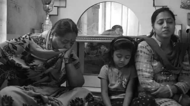 सागर की मां