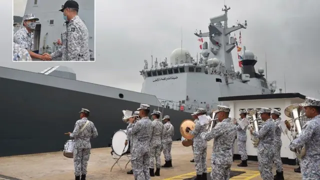 پاکستان بحریہ