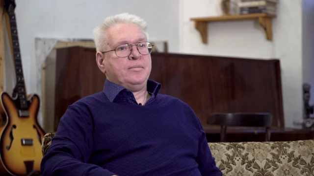 Автор музыки к песне Алексей Леонтьев