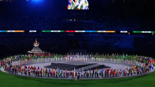 Церемония закрытия