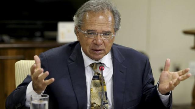 Paulo Guedes em encontro com a Frente Nacional de Prefeitos em 30 de janeiro de 2019