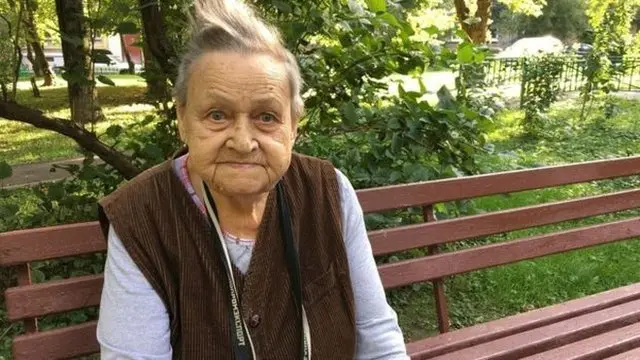 98岁的维拉表示，"过去发生的事情必须揭露出来，以避免历史重演。"