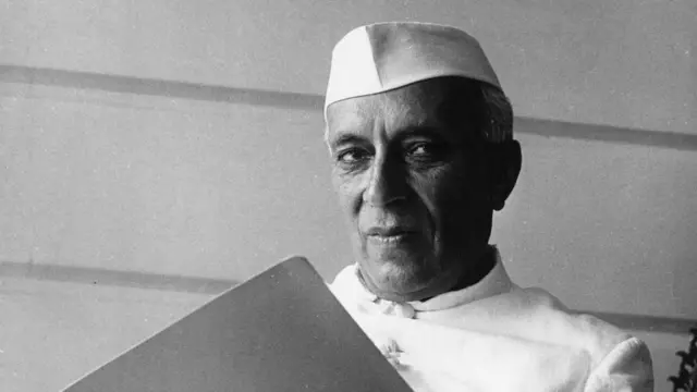 જવાહરલાલ નહેરુએ જ્યારે કાર્ટૂનિસ્ટને કહ્યું 'ડોન્ટ સ્પેર મી'