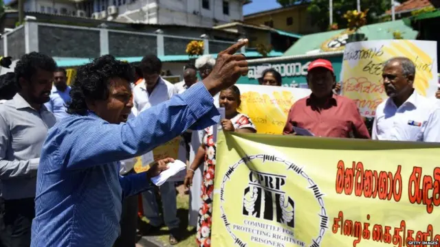 සිරකරුවන්ගේ අයිතිවාසිකම් වෙනුවෙන්