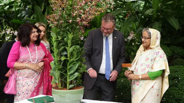 शेख़ हसीना