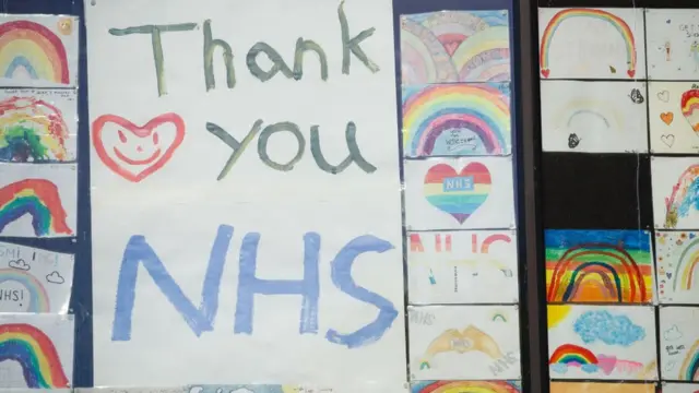 "Ми будемо за вас молитися". Особливості лікування Covid-19 у Британії