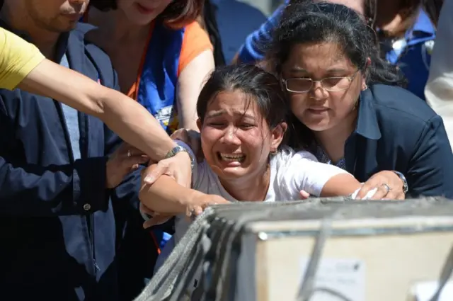 العاملات الفلبينيات