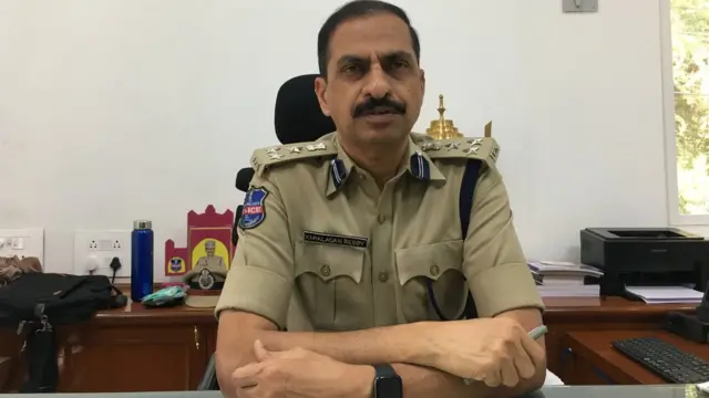 पोलीस आयुक्त कमलासन रेड्डी
