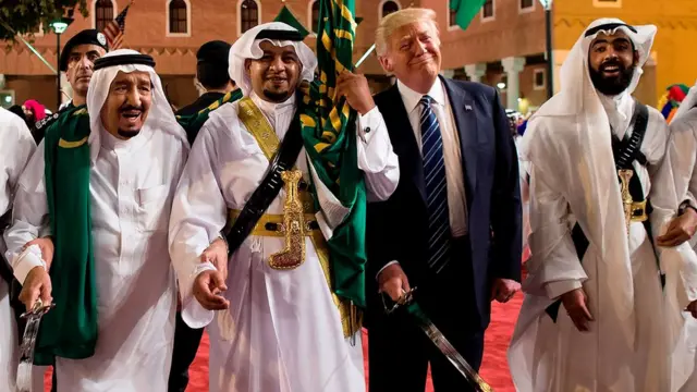 Трамп на банкете в Эр-Рияде