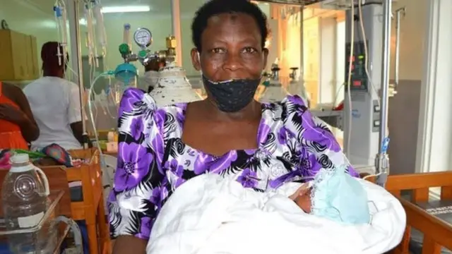 Safinah Namukwaya hakutegemea kuwa angekaa miaka 47 bila kupata mtoto baada ya kuolewa