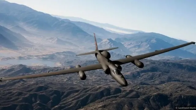 جاسوس طیارہ