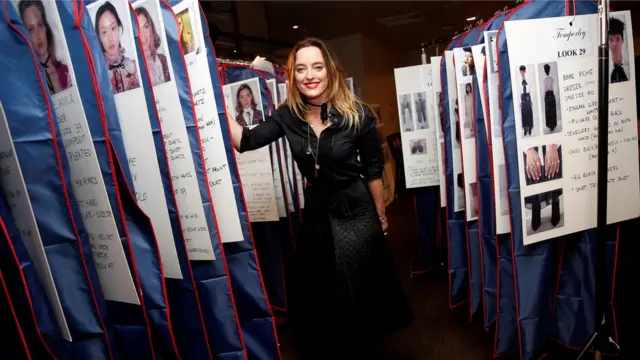 ښځې په کار کې