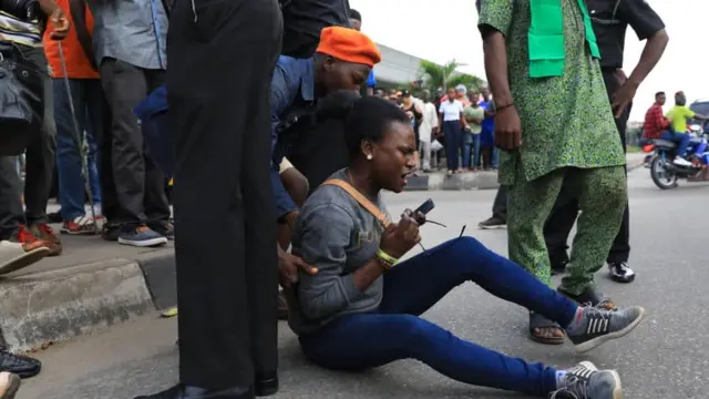 Onye pụtara ebe a na-eme ngagharịiwe