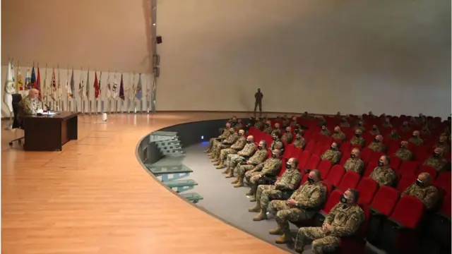 العماد جوزيف عون