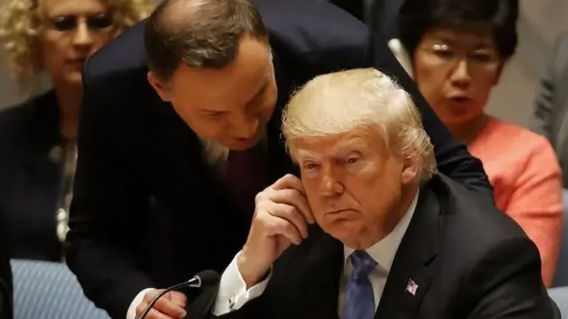 डोनल्ड ट्रंप