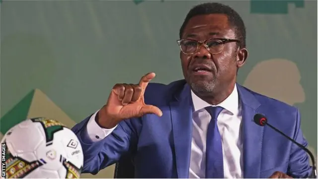 Secrétaire général de la Caf Veron Mosengo-Omba