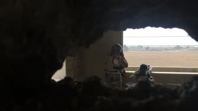 قناصة في القوات العراقية