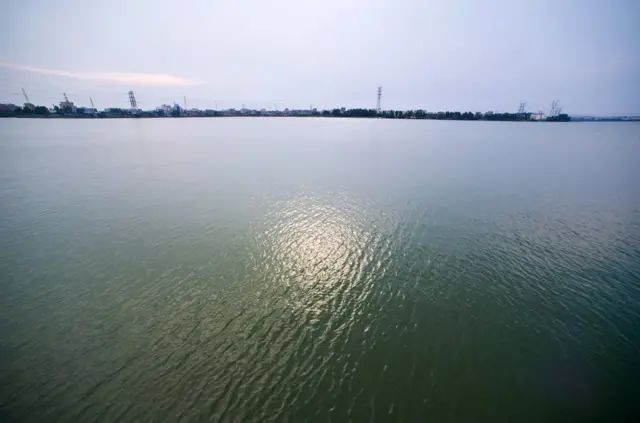 福建正式向金門供水。