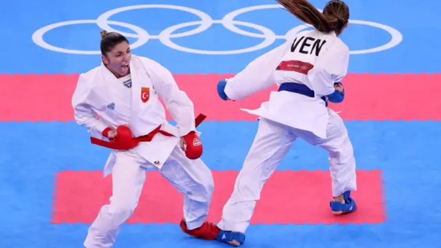 ఈ ఏడాది ఒలింపిక్స్‌లో కరాటే, స్పోర్ట్స్ క్లైంబింగ్, సర్ఫింగ్ క్రీడలను కొత్తగా చేర్చారు