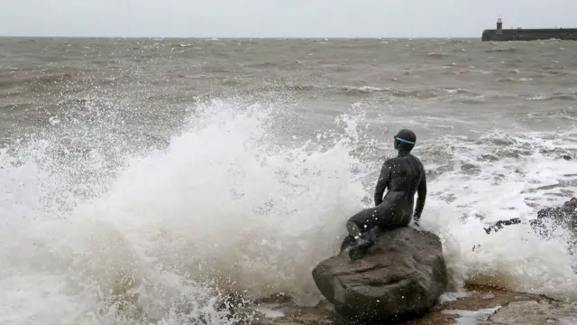 Статуя русалочки в Фолкстоне