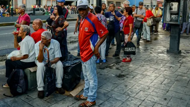 Cola de transporte.