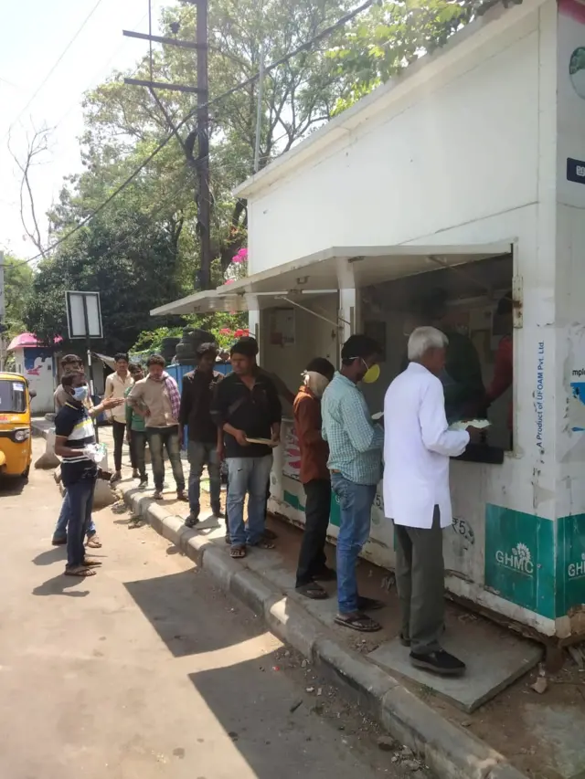 హైదరాబాద్‌లోని వలస కార్మికులు