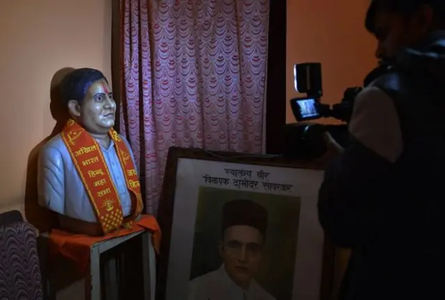 गांधी हत्या, नथुराम गोडसे