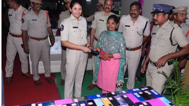 ఫోన్ చోరీ