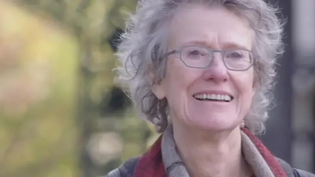 Социолог Арли Хокшилд