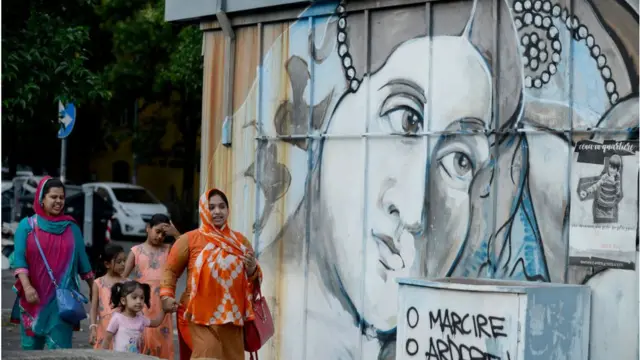 ইতালি জুড়েই অনেক বাংলাদেশিদের বাস।