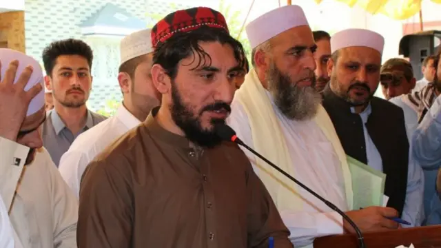 منظور پشتین