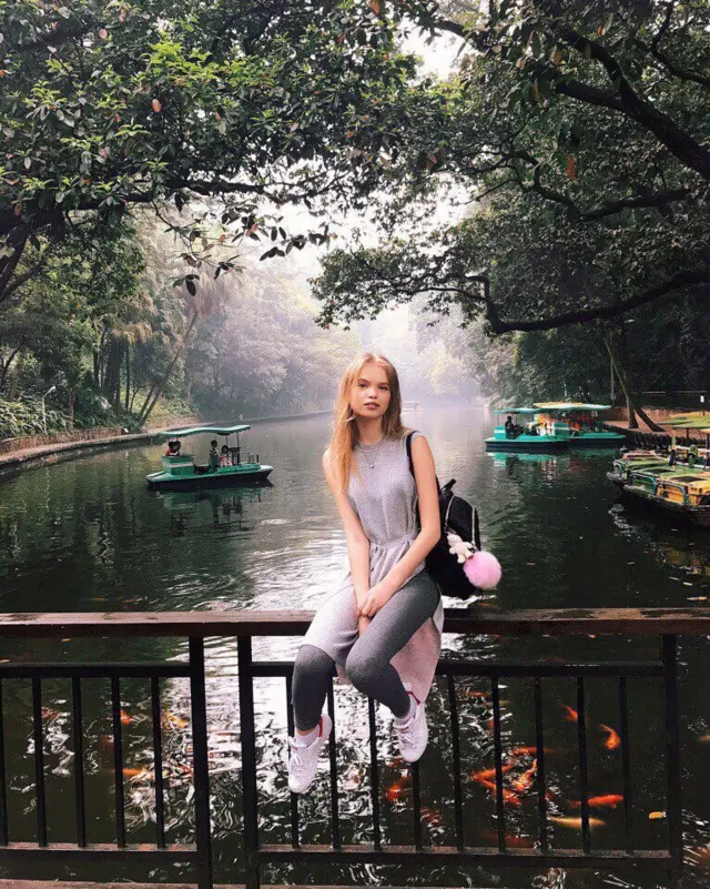 Модель Настя