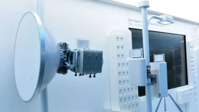 ယူကေက ဖုန်းကွန်ရက် ဝန်ဆောင်မှုပေးတဲ့ EE၊ Vodafone နဲ့ Three ကုမ္ပဏီတို့က ပဉ္စမမျိုးဆက် ဖုန်းကွန်ရက်အတွက် ဟွာဝေးပစ္စည်းတွေ သုံးနေ