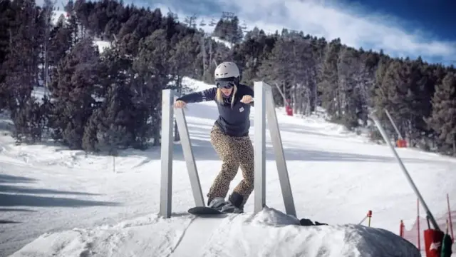 전체 시즌 동안 에르난데스는 LL1이 여전히 파라 스노보딩에 존재해야 한다는 것을 증명하기 위해 그녀의 부문에서 혼자 경쟁했다
