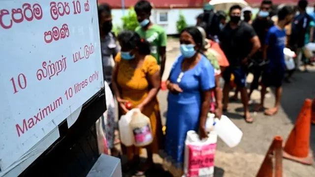 இலங்கை பொருளாதார நெருக்கடி