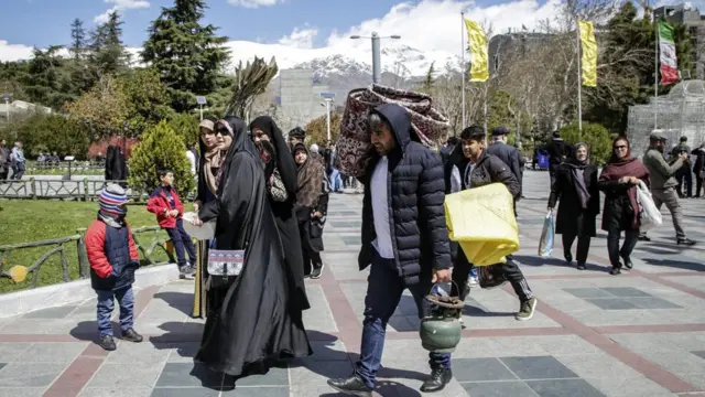 سیزده بدر در پارک ملت در شمال تهران