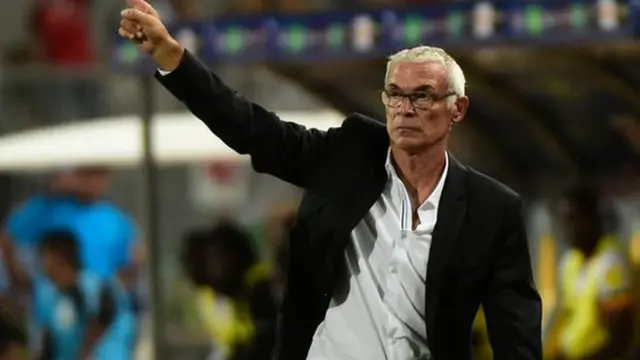Egypt coach Hector Cuper