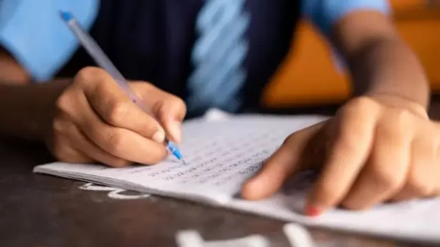 केरळ, नीट परीक्षा, नियम, कपडे