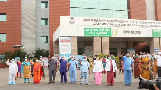 கோவையில் ட்ரோன் மூலம் மருத்துவர்களுக்கு மலர் தூவப்பட்டதாக பரவிவரும் தகவல் உண்மையா?