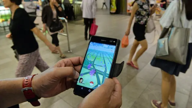 फाइल फोटो, स्मार्टफोन