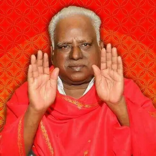 பங்காரு அடிகளார்.