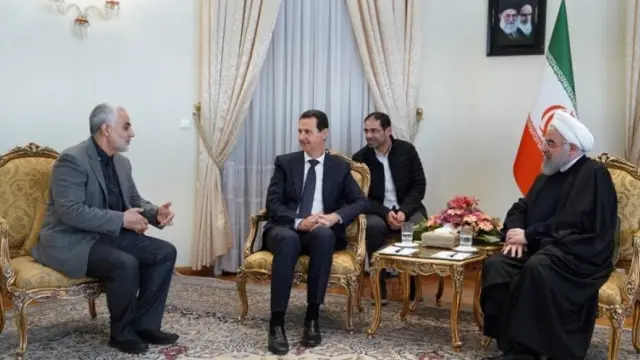 در دیدار بشار اسد رئیس جمهور سوریه با حسن روحانی، وزیر خارجه غایب بود اما سرلشکر پاسدار قاسم سلیمانی حضور داشت