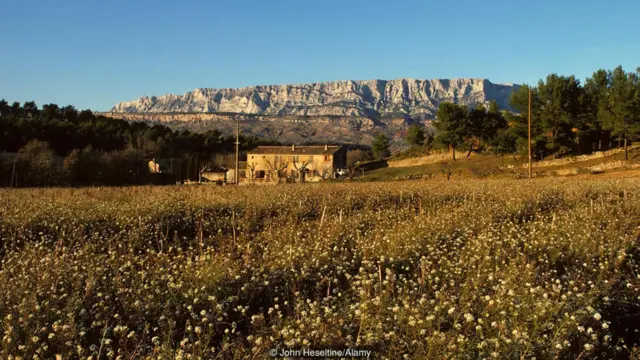 Vistas de la montaña Saint-Victoire