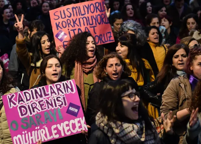 referandum sonrası protestolar