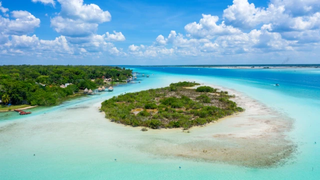 Danau Bacalar