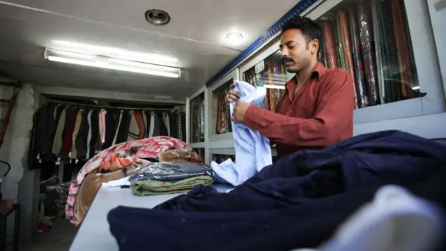 చిరు వ్యాపారి