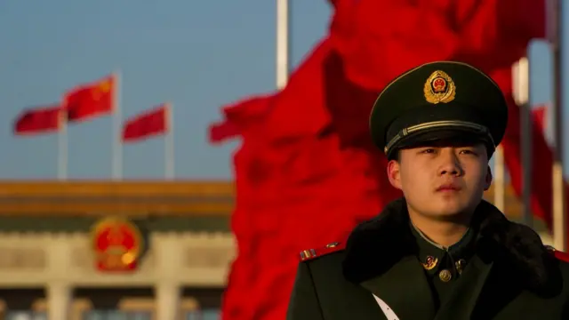 Un guardia chino en Pekñin.