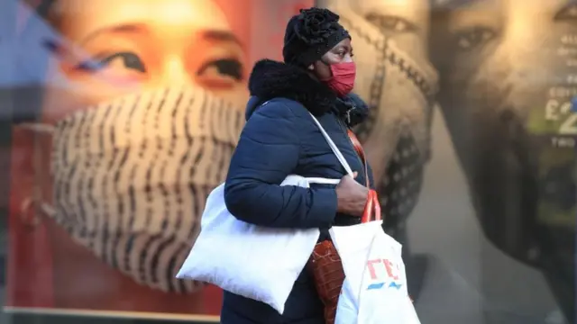 Woman wearing a mask