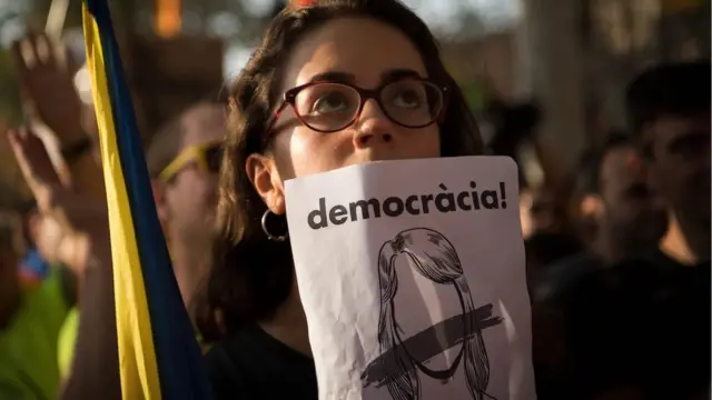 Плакат сторонников демократии