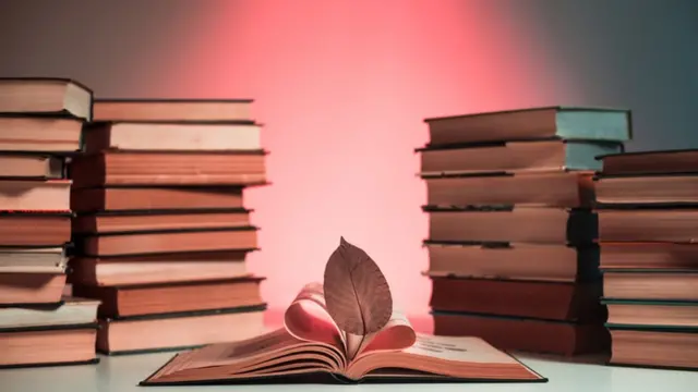 પ્રતીકાત્મક